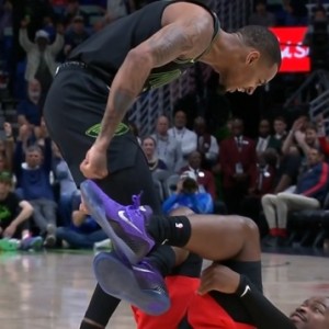 nba投注-穆雷怒喷：TM站起来啊混蛋 逼逼赖赖啥？谢德：领先15分还搞这些